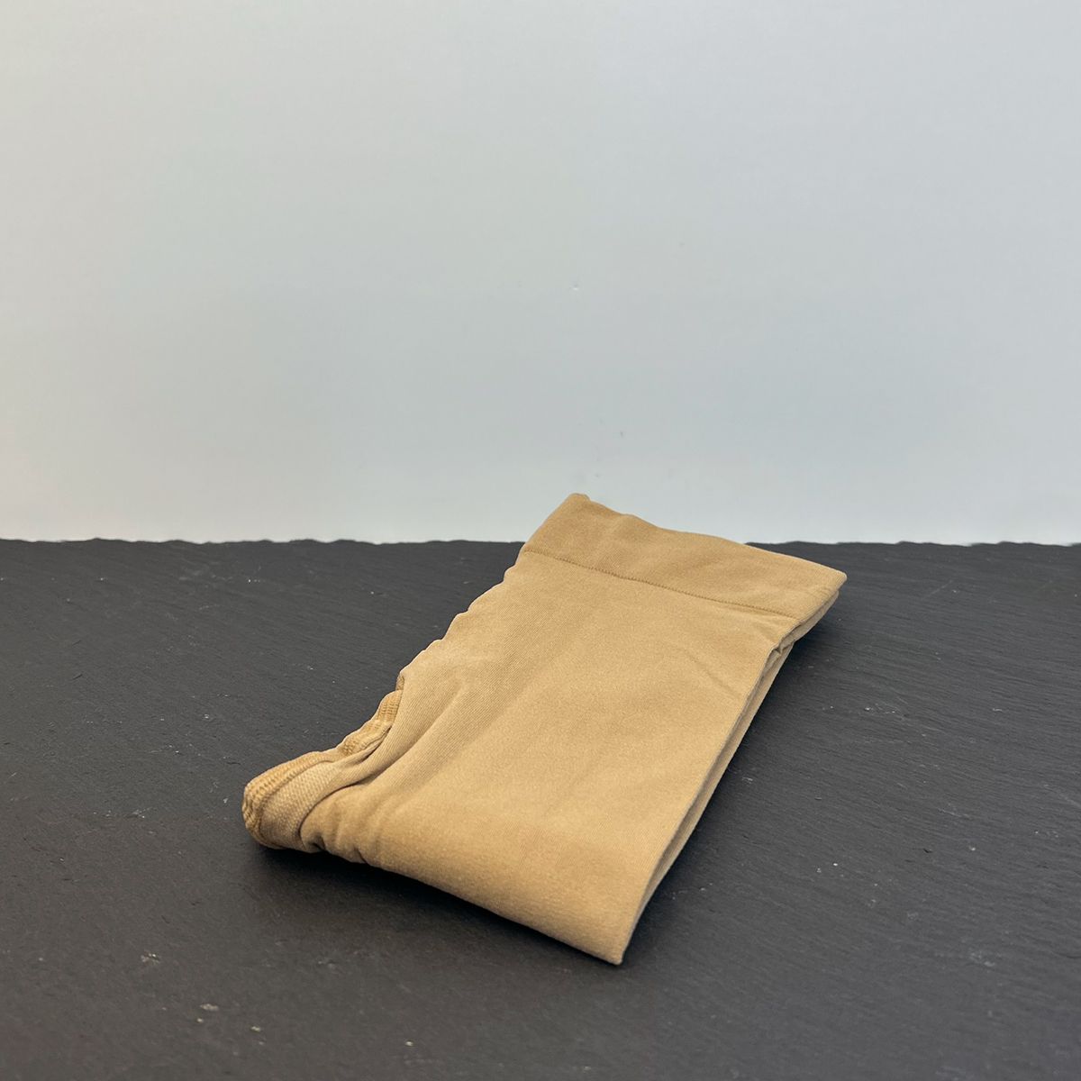 COLLANTS CONVERTIBLES