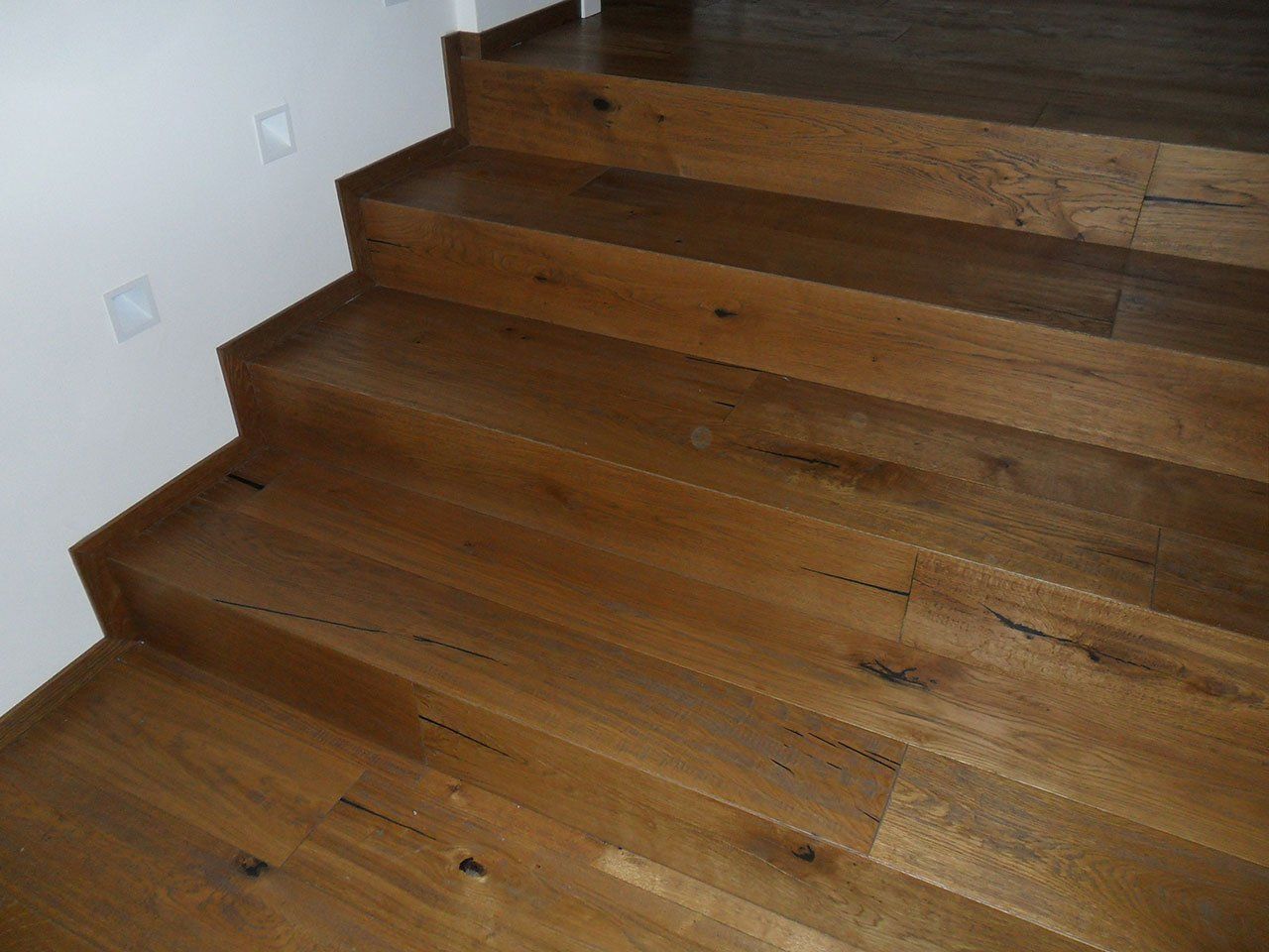 scala interna in legno massello