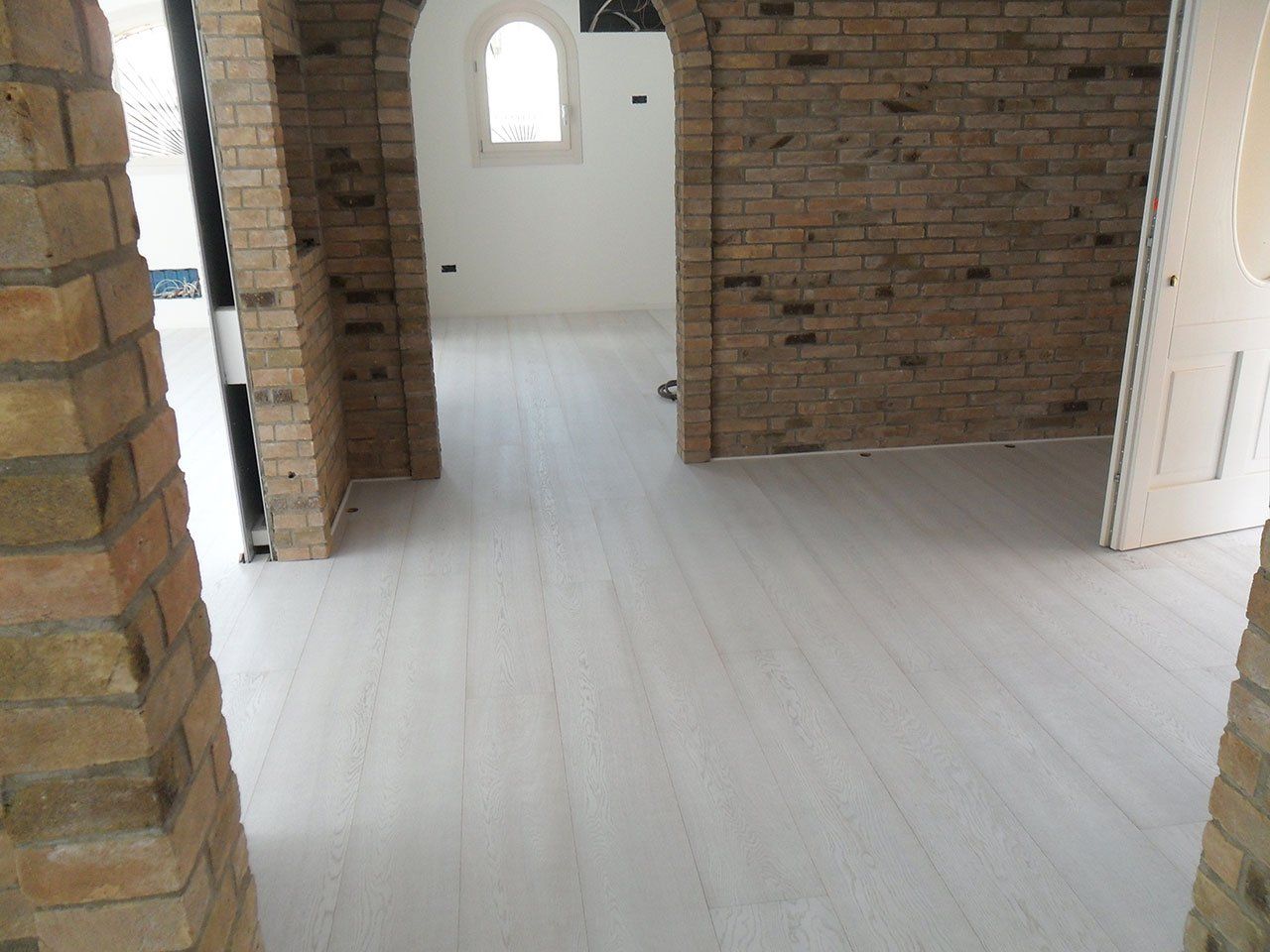 pavimento in legno abitazione di villeggiatura