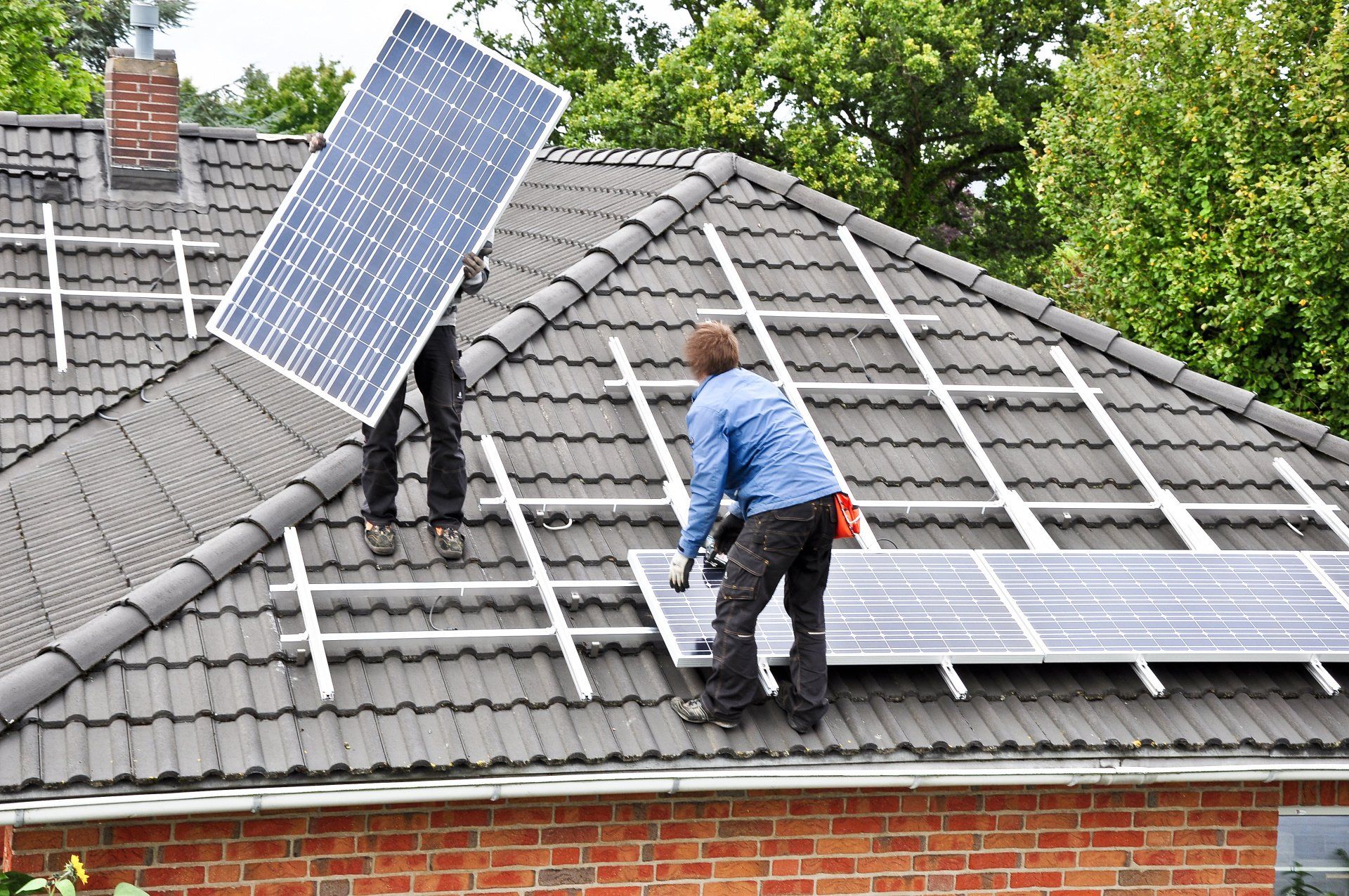 Installation Solaranlage Dach