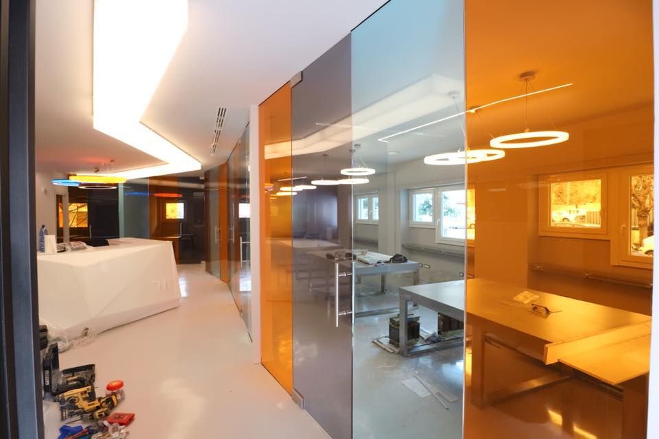 Pareti in cristallo divisorie