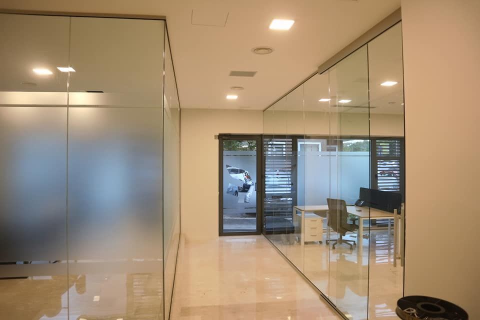 Pareti in cristallo divisorie