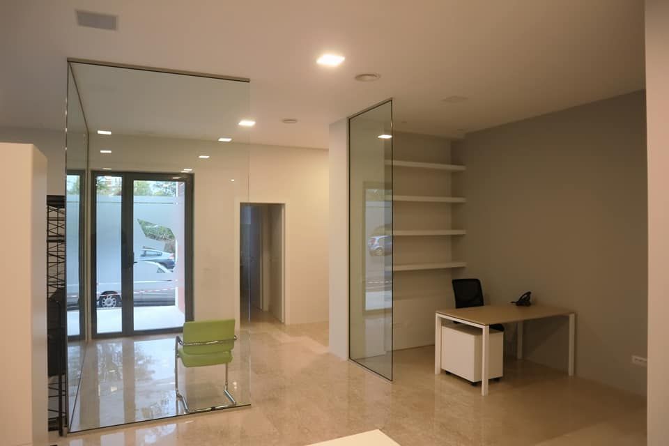 Pareti in cristallo divisorie