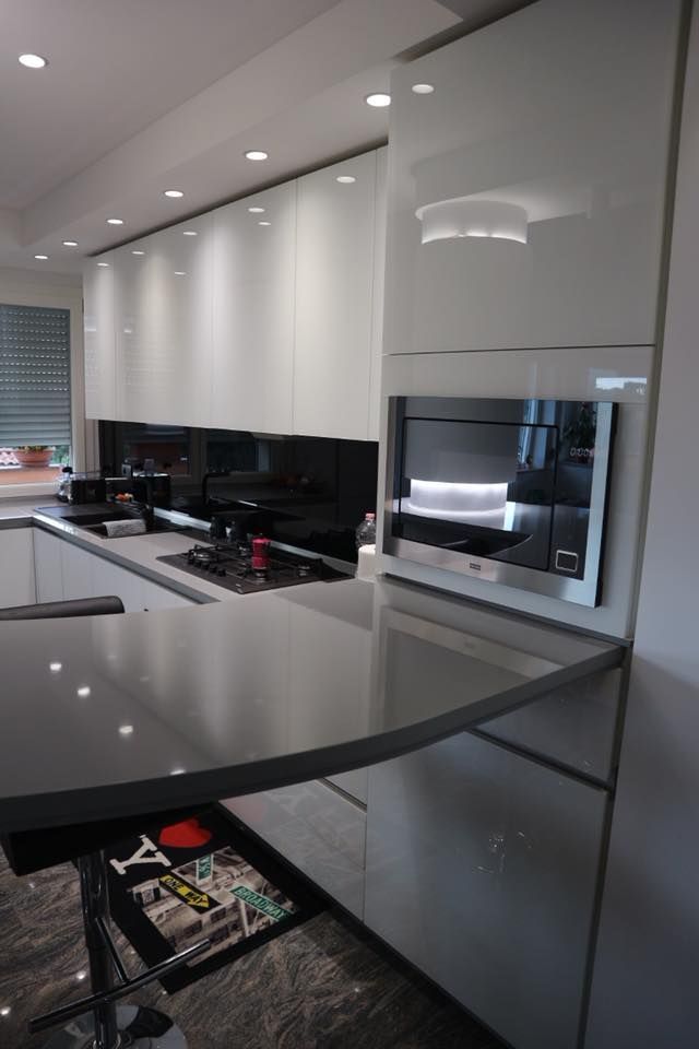 rivestimento in vetro cucina