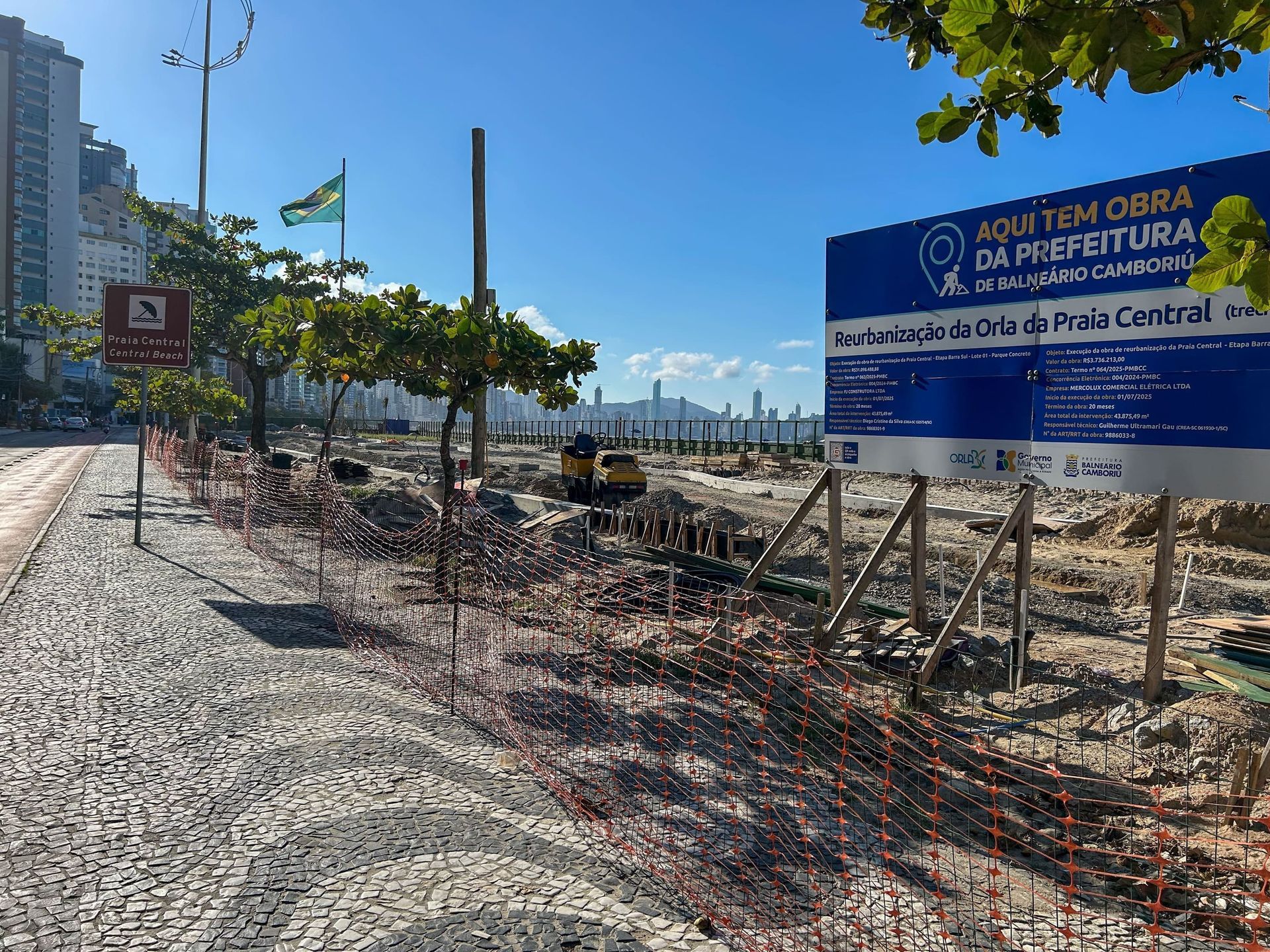 Tapumes da reurbanização são retirados para início da pista de micromobilidade