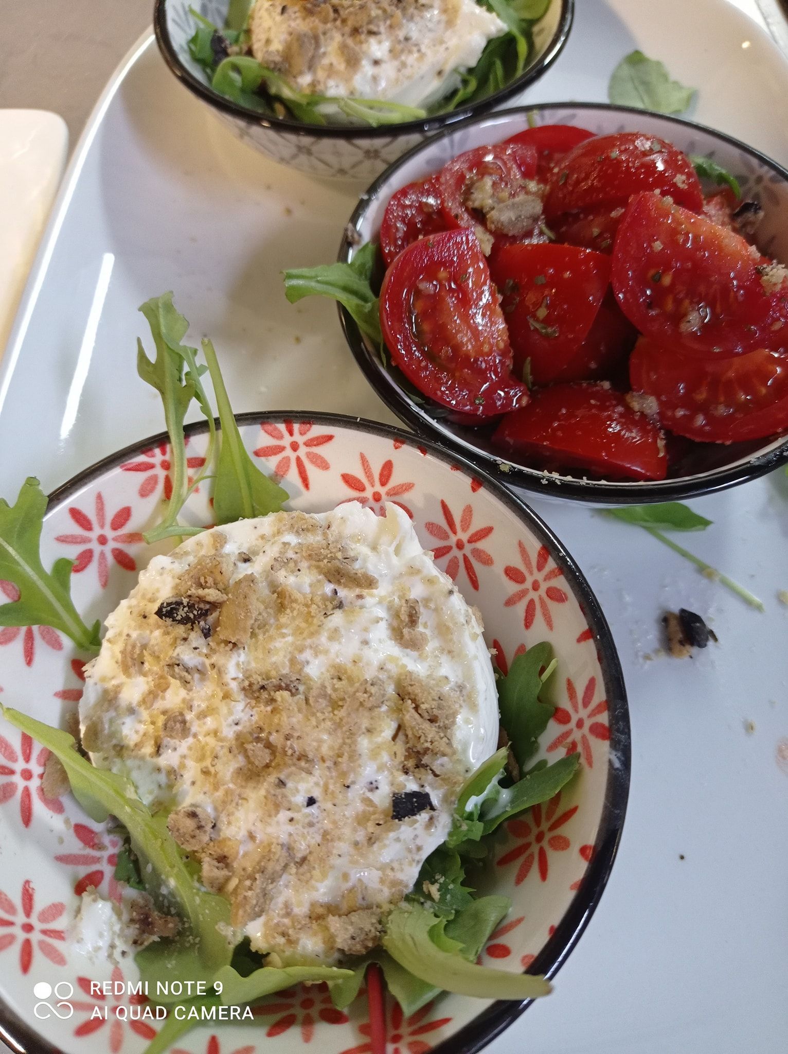 stracciatella e pomodorini