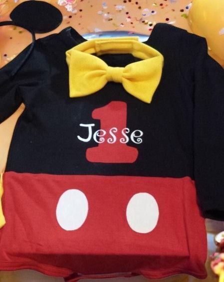 A mickey mouse shirt with the name jesse on it