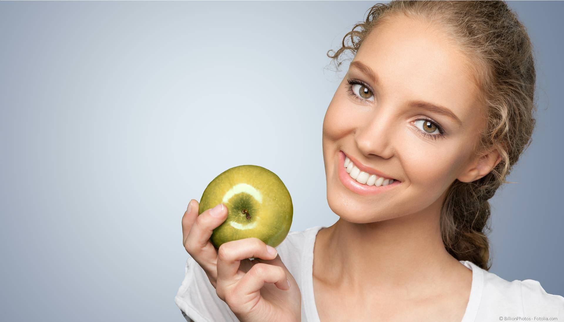 Gesunde Zähne und gesundes Zahnfleisch mit Prophylaxe und Professioneller Zahnreinigung (PZR)