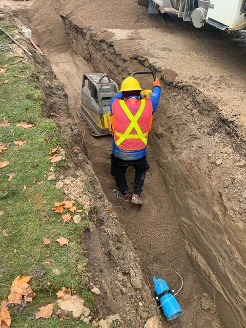 Water main connection