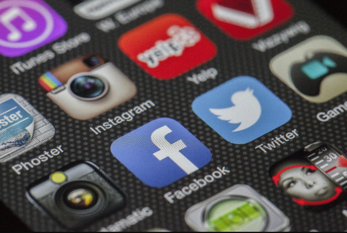 Let us manage social media for you and funnel leads directly to you