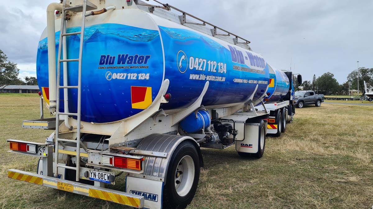 Blu-Water Truck