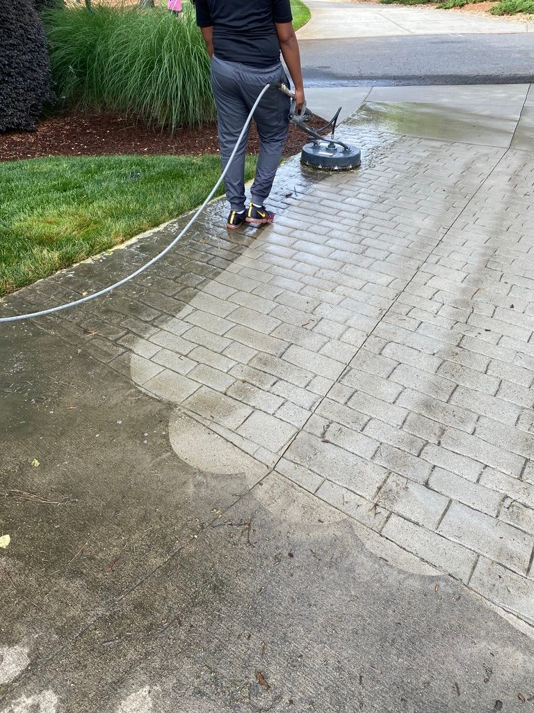 Power Washing | Snyders Carpet Tile Softwash Cleaning | Huntersville, NC