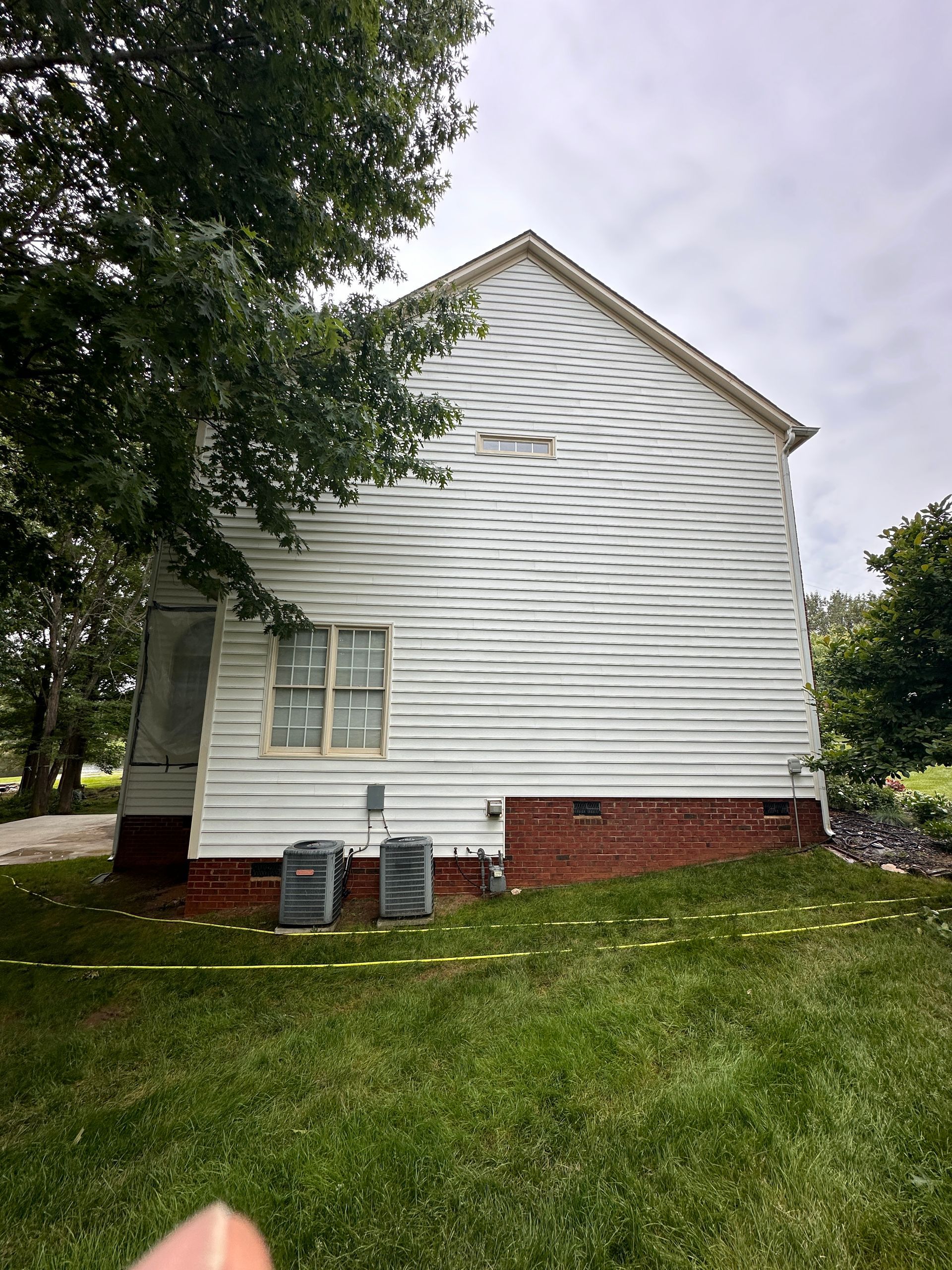 Our service | Snyders Carpet Tile Softwash Cleaning