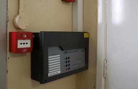 Conventional free alarms for commercial buildings