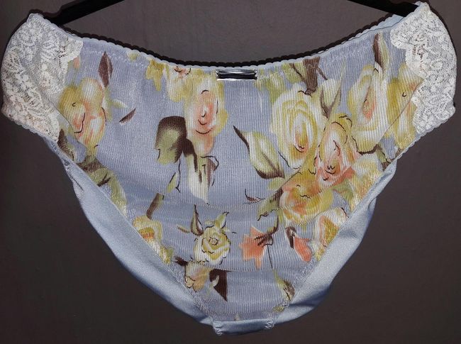Rose High Cut Full Pantie