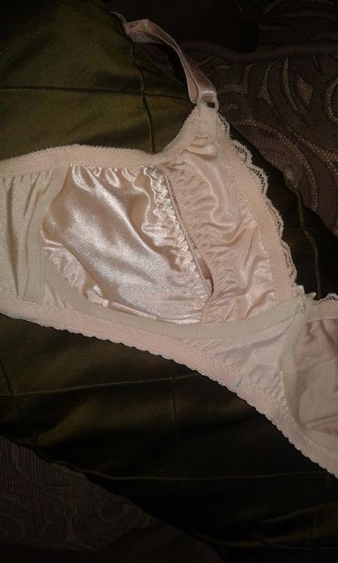 Mastectomy bra