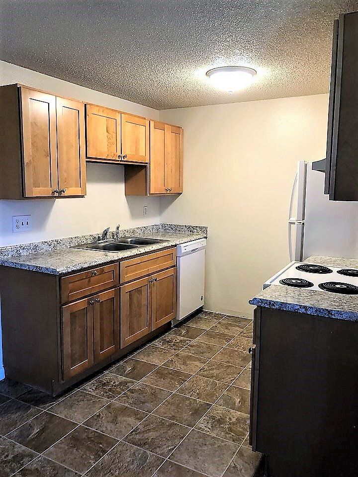 1 bedroom - kitchen image