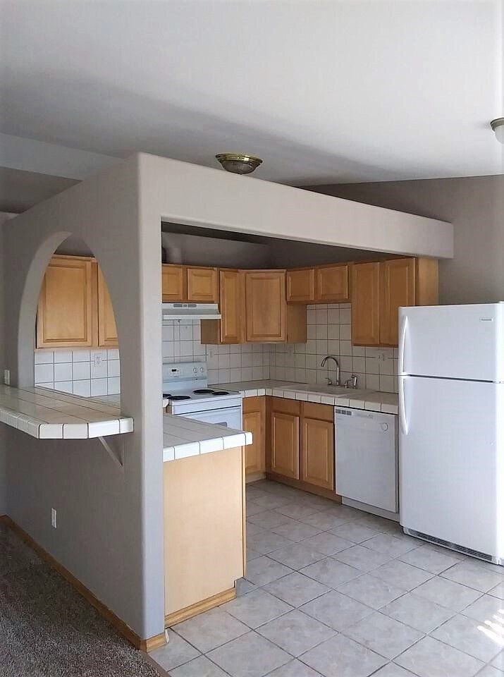 2 bedroom - kitchen image