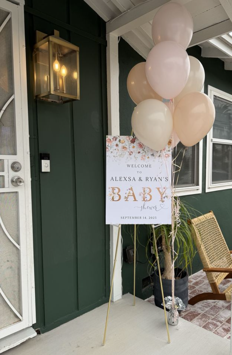 Baby shower balloon Bouquet