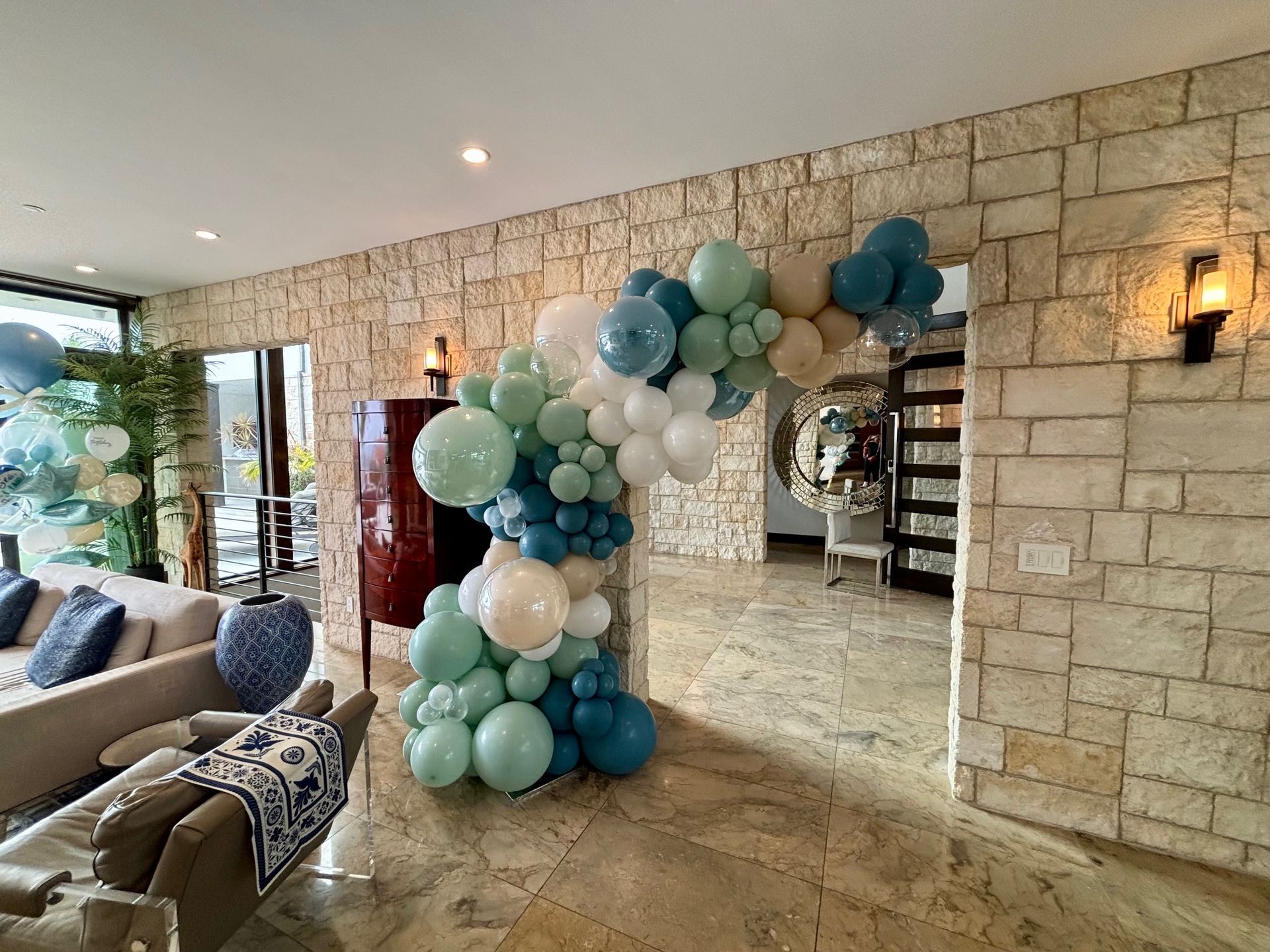 blue tan clear creative organic balloon garland Manhattan beach, CA balloon concierge