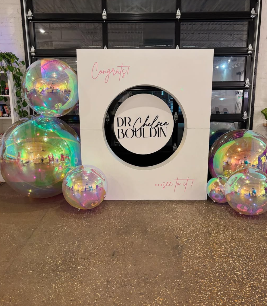 Red carpet balloon installation Los Angeles — luxury event balloon arch for film premiere