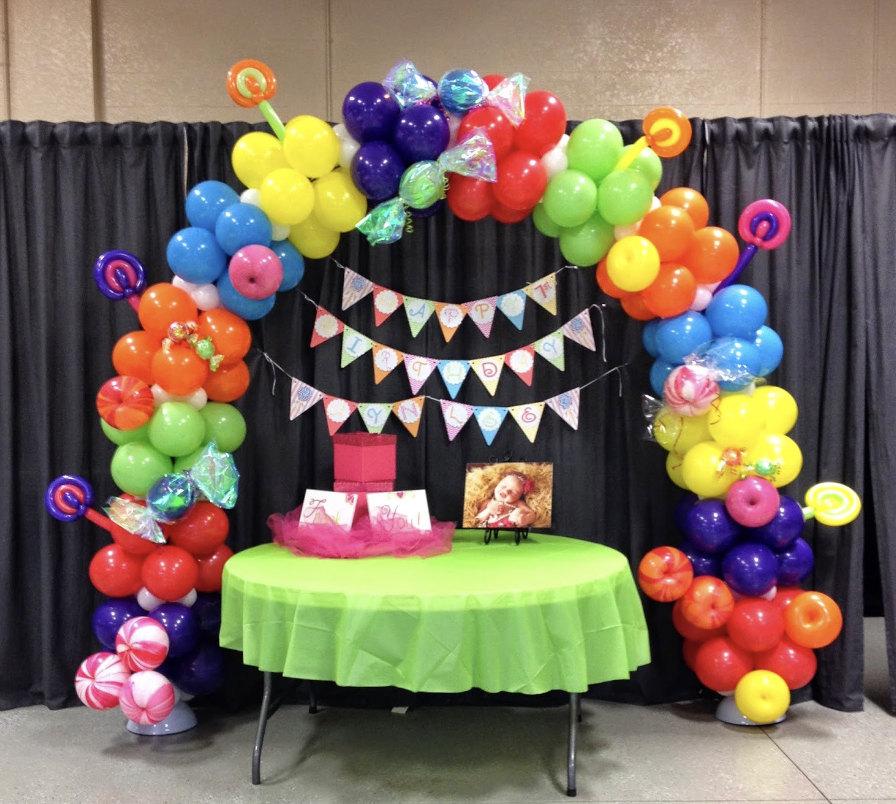 Birthday helium balloon filled bouquet with large foil numbers. 