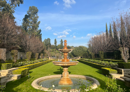 Luxury balloon bouquet delivery for a birthday dinner at Greystone Mansion Beverly Hills