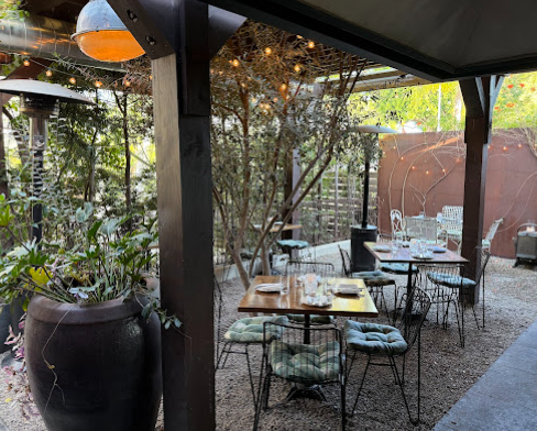 Hatchet Hall dining room balloon deliver balloon concierge Culver City