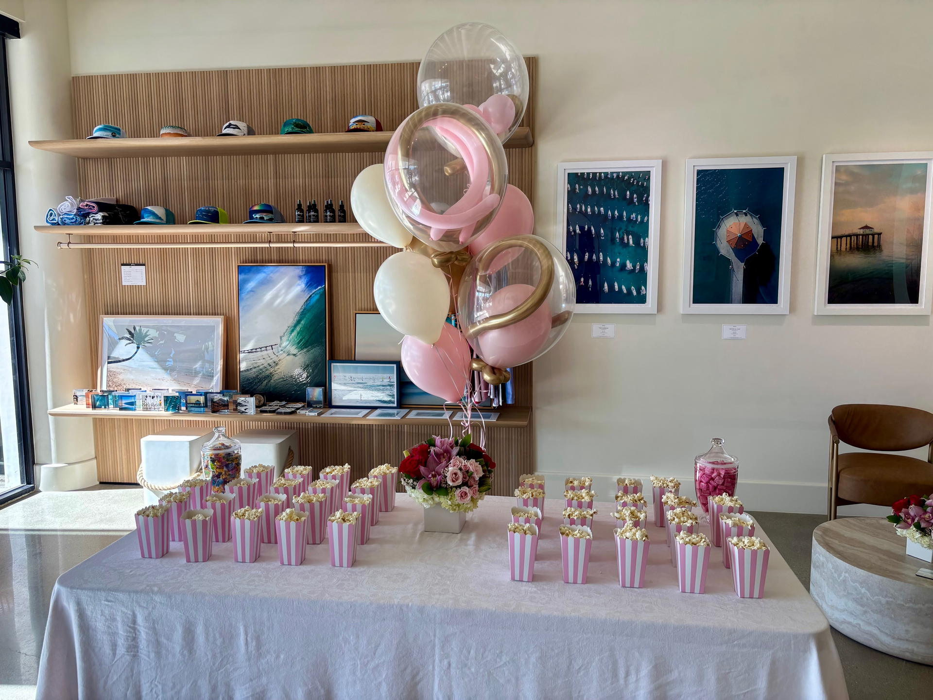 Pink Gold Cream Balloon Bouquet Delivery Manhattan Beach South Bay Balloon Concierge