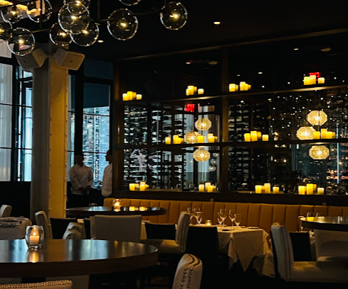 Luxury balloon bouquet delivery for a birthday dinner at Steak 48 Beverly Hills