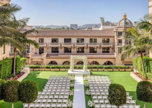 Luxury balloon bouquet delivery for a birthday dinner at The Maybourne Beverly Hills