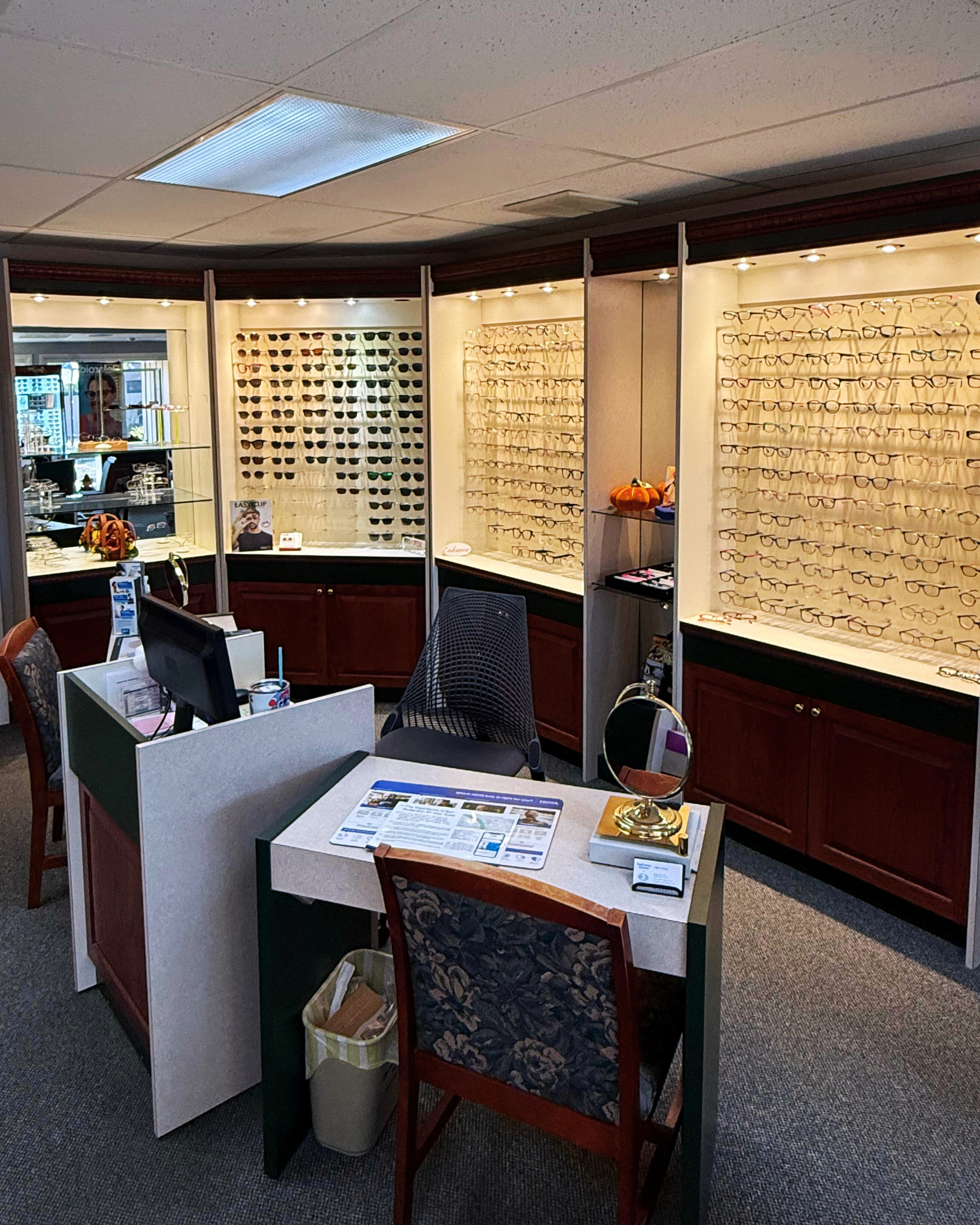 Eye health resource service