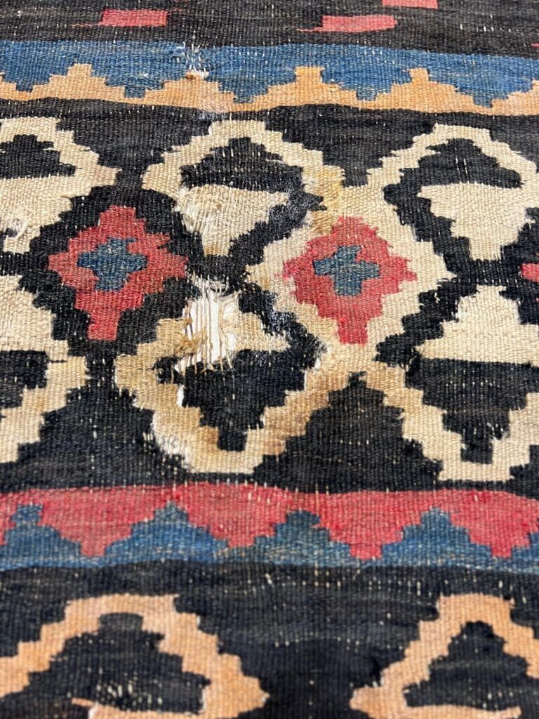 How To Clean Dirt & Debris From Rugs