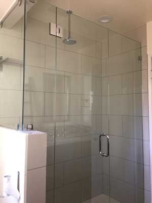 Bathroom Shower Glass — Lomita, CA — Discount Glass & Mirror Co.