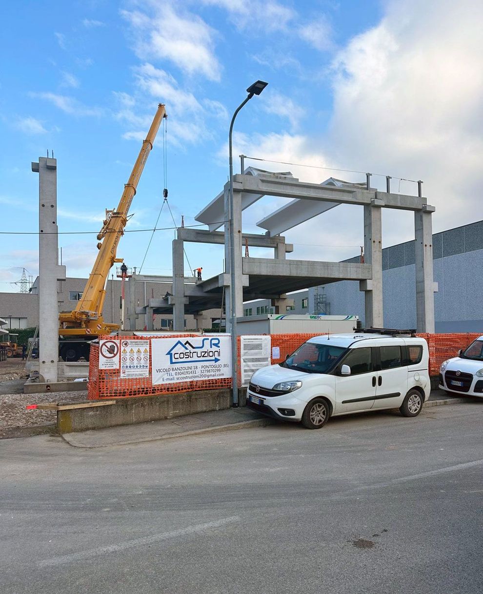 costruzione complesso industriale