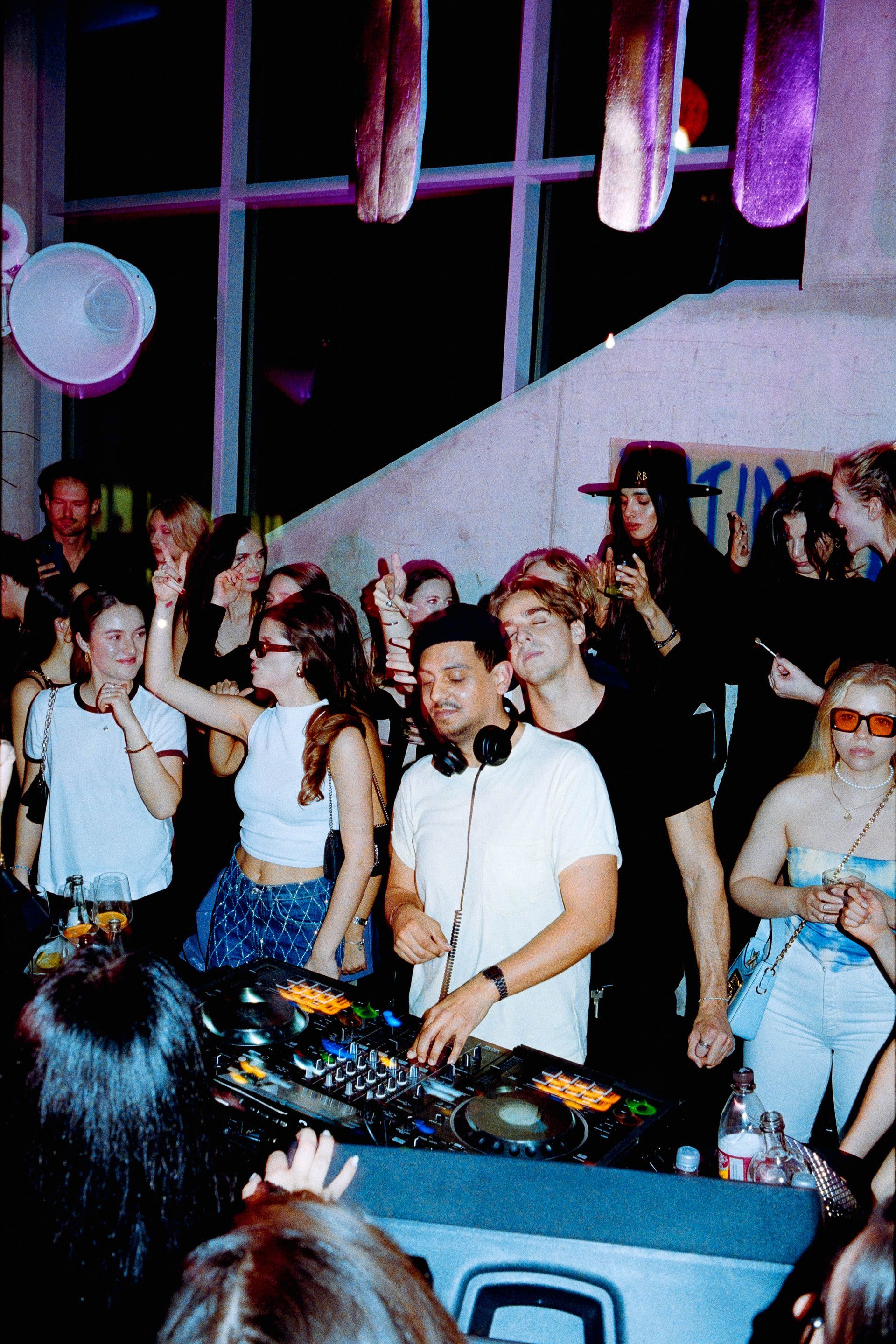 DJ Felipe de M. München @ AAHH Eventlocation