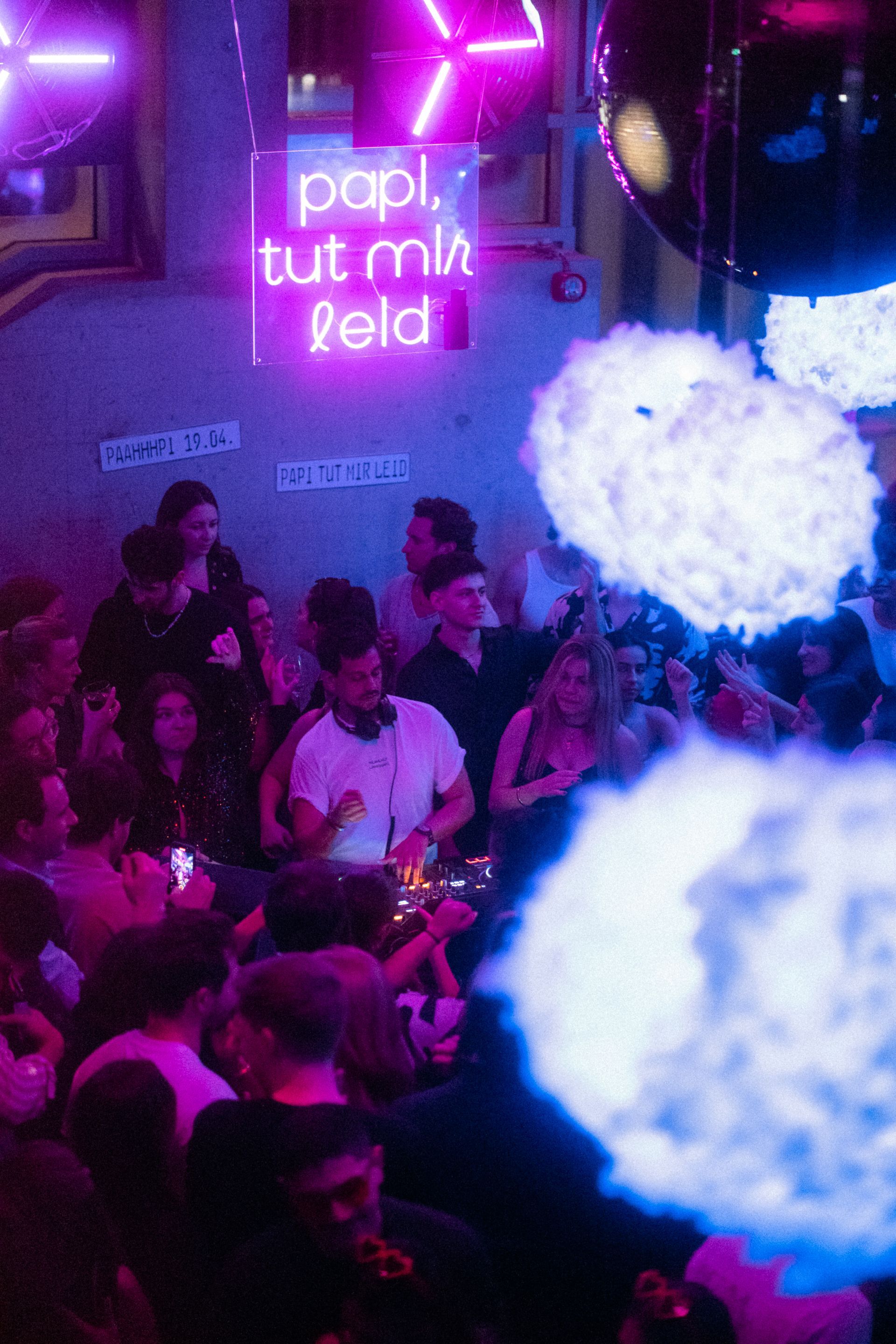 DJ Felipe de M. München @papitutmirleid Event