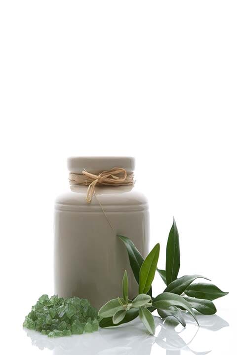 DR. DANIEL FUENTES G