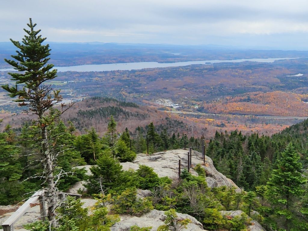 Hiking in Québec Eastern Townships