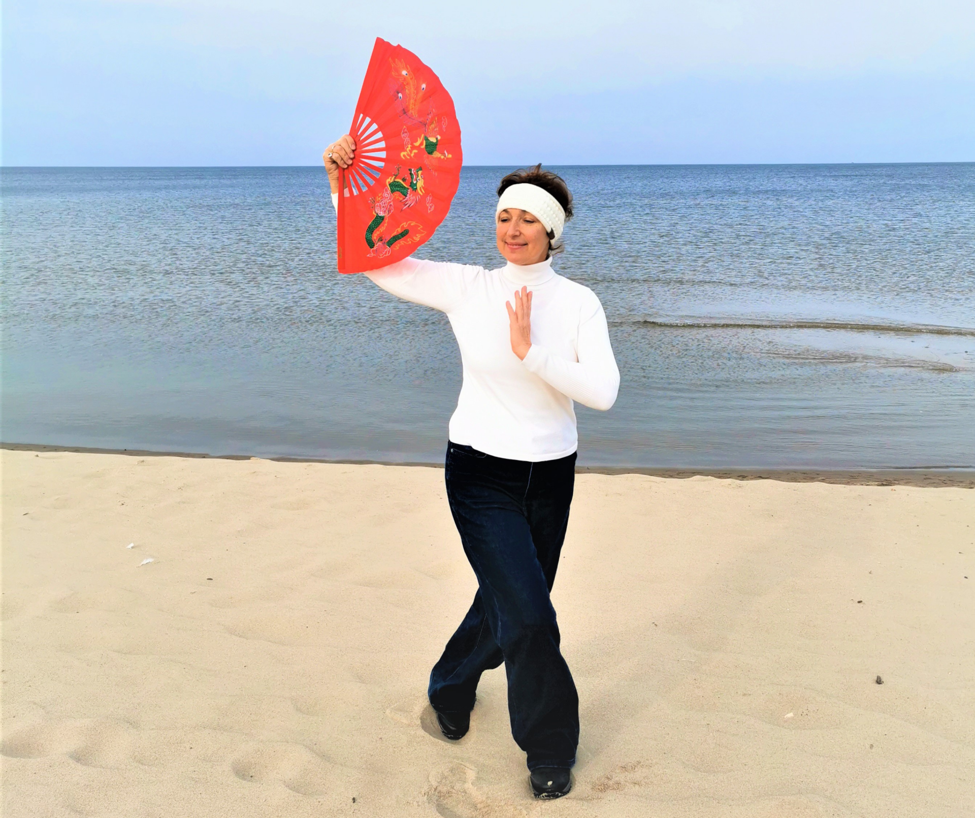 Taidzi deja ar vēdekli, Daugavgrīva, Taidzi Daugavgrīvā, Taidzi deja ar vēdekli, Cigun, Taidzi, Qigong, Tai Chi, Taichi, Цигун,  Тайцзи, Taichi fan, deja ar vēdekli, taidzi nodarbības,  taidzi ar vēdekli nodarbības pie jūras, taidzi ar vēdekli apmācība, taidzi ar vēdekli kursi, taidzi ar vēdekli online, taidzi speciālisti, taidzi instruktori, taidzi videonodarbību kurss
