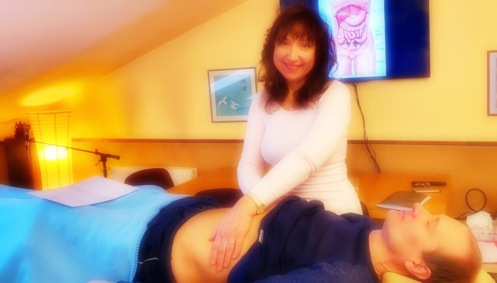 Relaksējošā terapija, Antimigrēnas masāža, Relaksējošā viļņu terapija, mīlestības ziedlapiņas,Masāžas Rīgā, Reiki masāžas, Reiki nodarbības, Reiki speciālisti, Daiga Šļahota, Jānis Šļahota, Mihails Mošenkovs, Reiki, Рейки, Рейки сеансы, Рейки массажи, Дайга Шляхота, Янис Шляхота, ciguns ar Daigu, reki masāžas, reiki seansi, reiki dziednieks, reiki speciālisti, reiki meistars