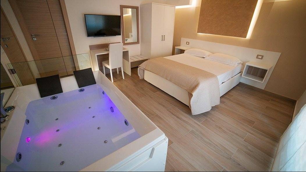 Ristoranti - Alberghi - B&B soluzione arredo