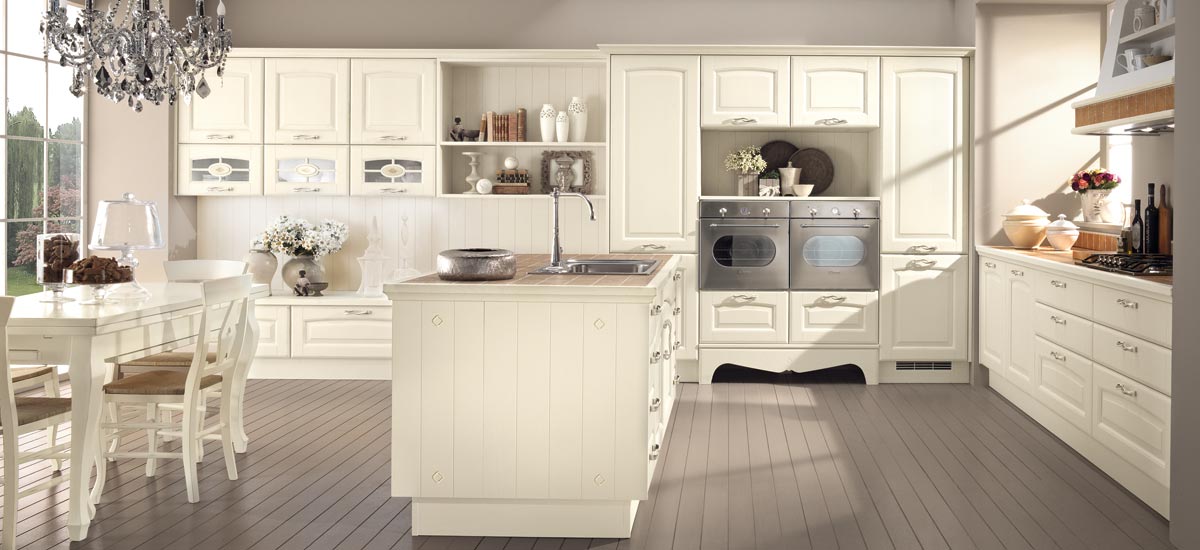 CUCINE CONTEMPORANEE E CLASSICHE soluzione arredo