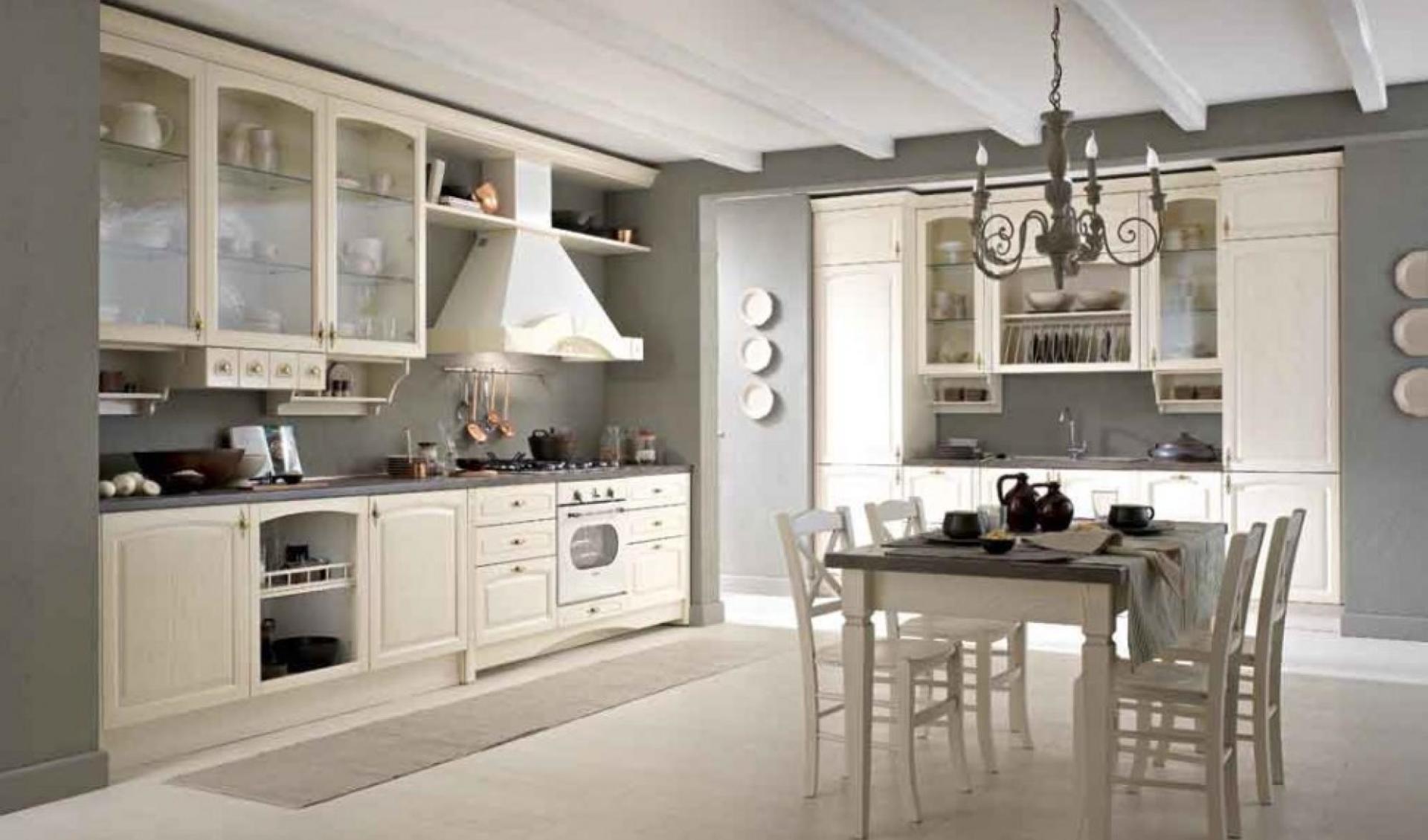 CUCINE CONTEMPORANEE E CLASSICHE soluzione arredo