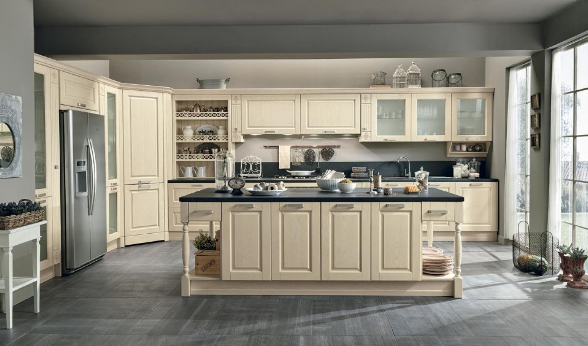 CUCINE CONTEMPORANEE E CLASSICHE soluzione arredo