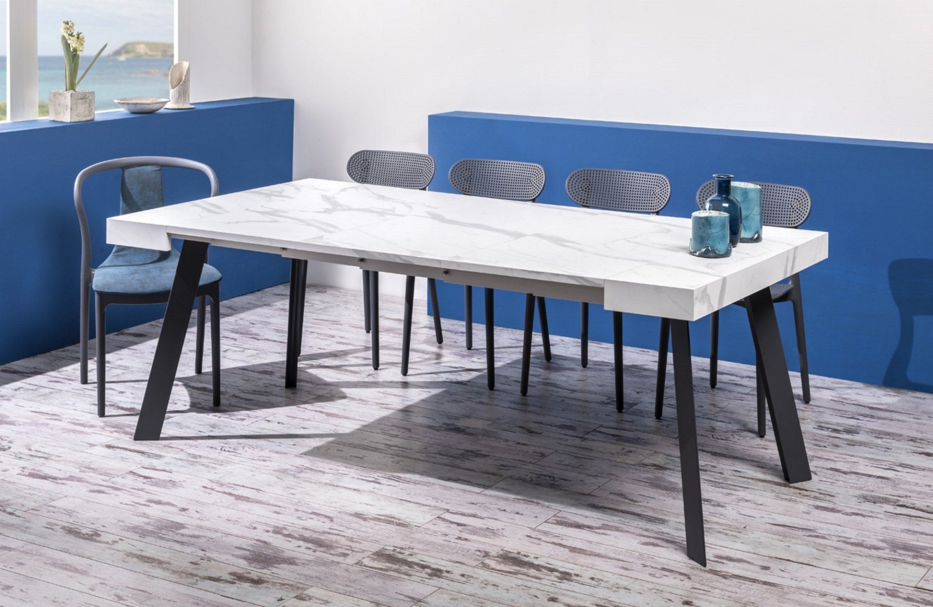 tavoli e sedie soluzione arredo