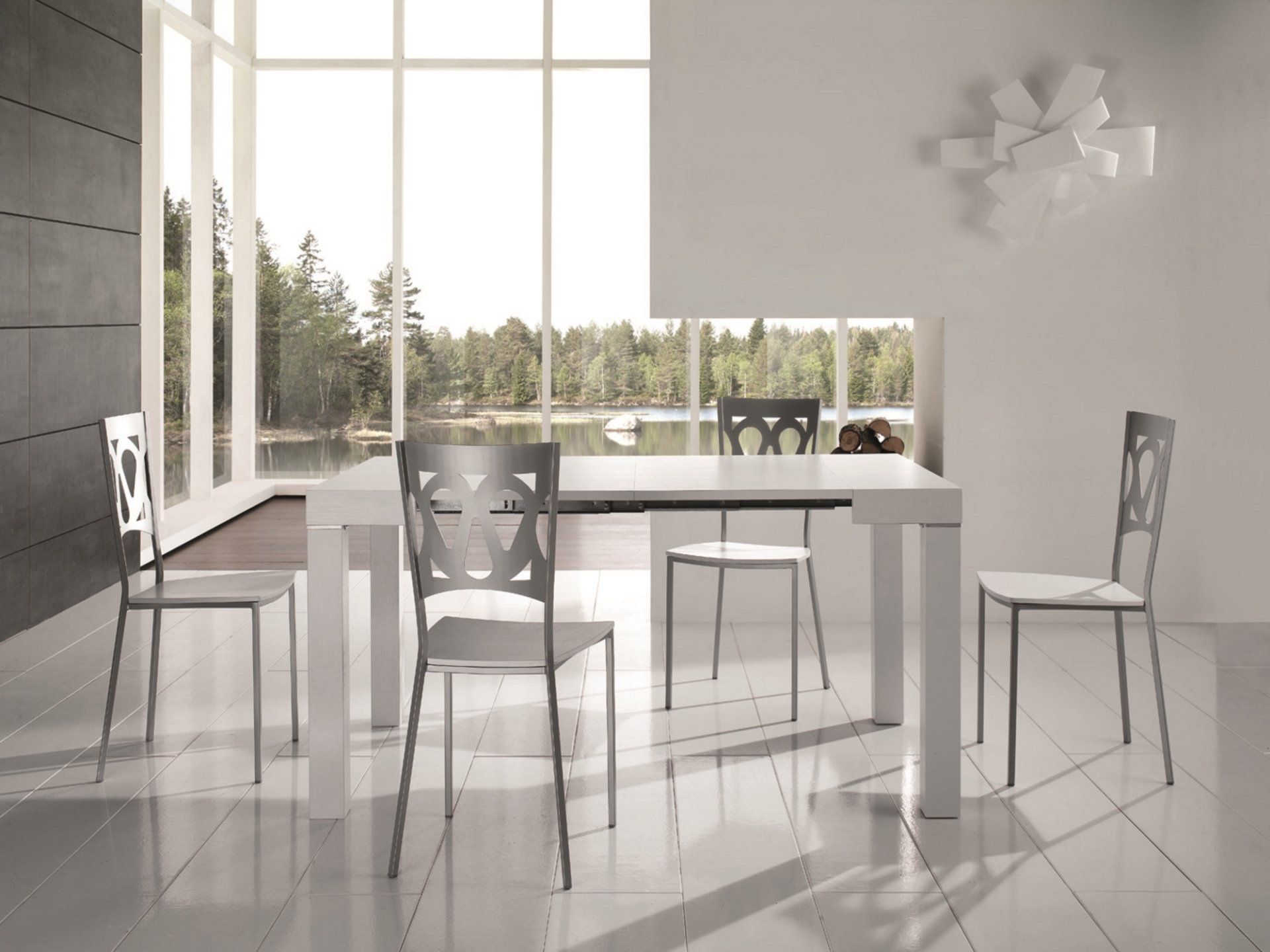 tavoli e sedie soluzione arredo