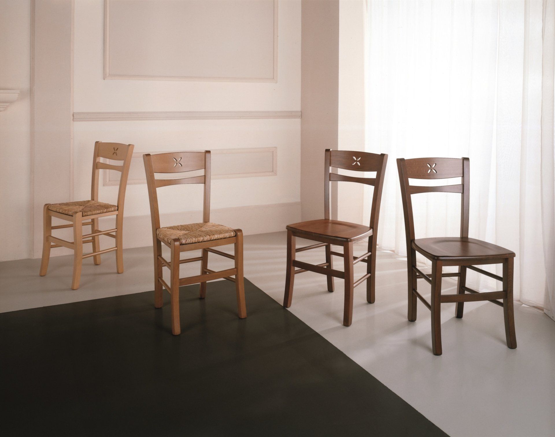 tavoli e sedie soluzione arredo