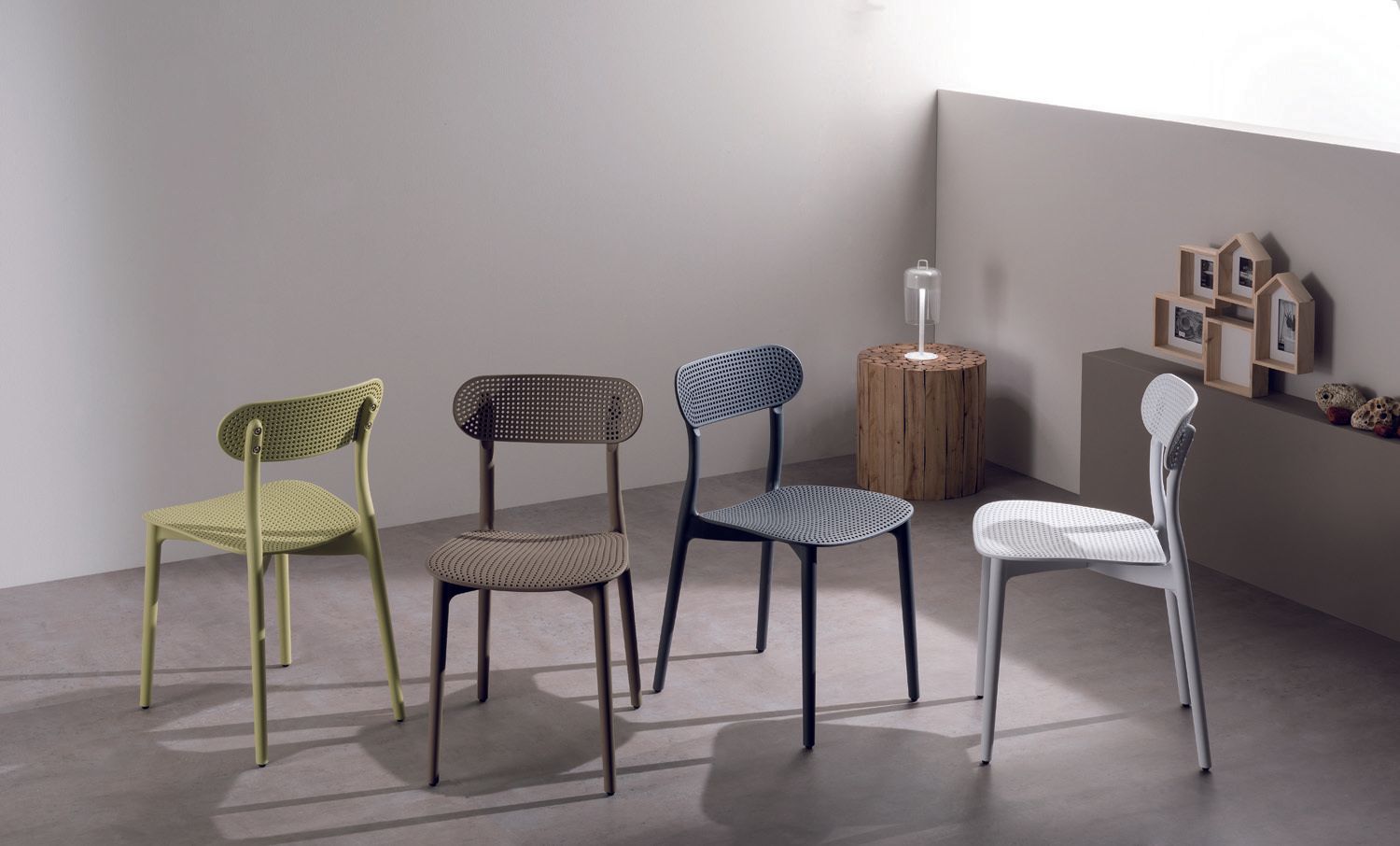 tavoli e sedie soluzione arredo