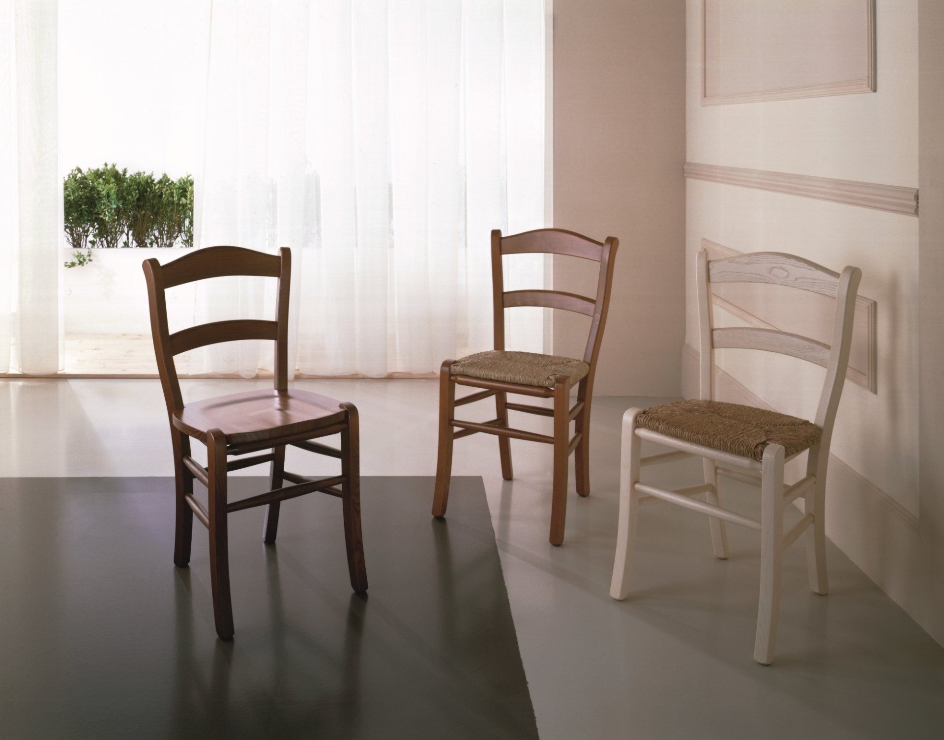 tavoli e sedie soluzione arredo